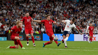 Англия - Дания 2:1 (Развой на срещата по минути)