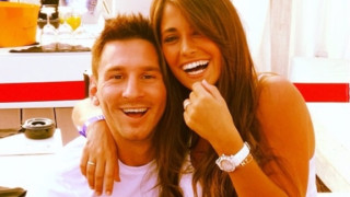 След като се венча за детската си любов през юни