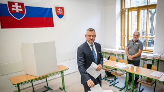 Председателят на словашкия парламент Петер Пелегрини свика в понеделник президентски