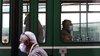 От четвъртък 11 август маски трябва да се носят само в