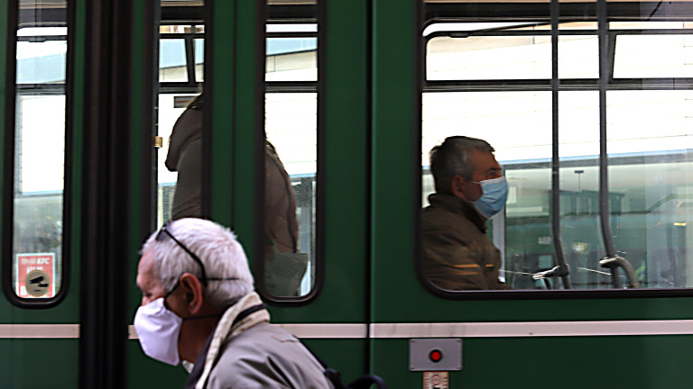 Възстановяват работното време на градския транспорт в София от 1 юни