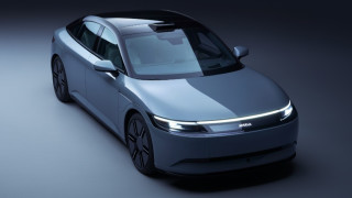 Как една кола се управлява с контролер за PS5