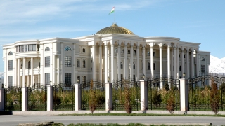 Таджикистан е определена като страна с бързо развиваща се икономика