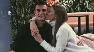 Божидар Чорбаджийски заведе в Тайланд годеницата си Анастасия Футболистът и