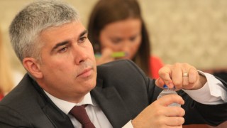 Служебният министърът на енергетиката Владимир Малинов заминава на работно посещение