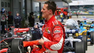 Михаел Шумахер продължава договора си с Ферари?