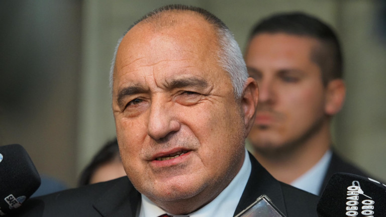 Лидерът на ГЕРБ-СДС Бойко Борисов се отказва от председателското място