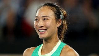 21 годишната китайка Кинуен Женг се класира на първия си финал
