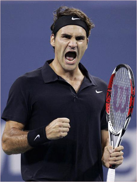 Роджър Федерер продължава на четвъртфиналите в Базел