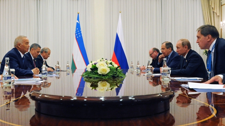 Путин и лидерите от ШОС обсъждат теми за икономика и сигурност в Ташкент