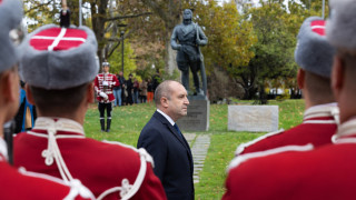 Фиксирането на партиите към Митрофанова - унизително според Радев