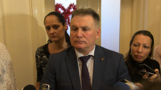 Шефът на НЗОК може да не е знаел реда за актуализация на бюджета, допуска депутат