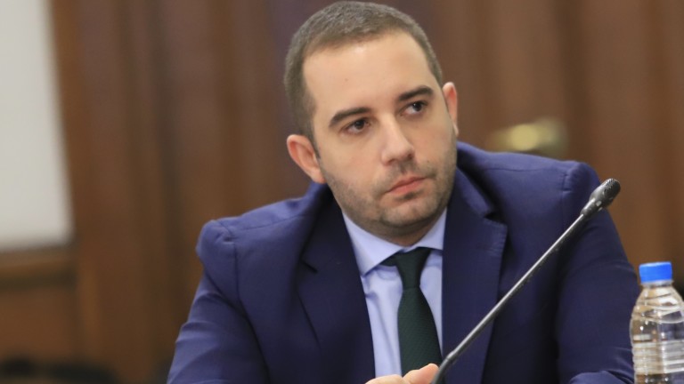 Богдан Кирилов: Няма доказан смъртен случай след и заради ваксина у нас