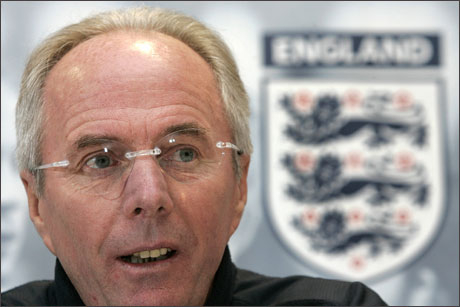 Три от звездите на Англия възстановени за мача с Унгария