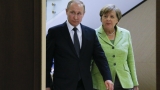 Русия е конструктивен партньор, но санкциите остават, обяви Меркел в Сочи