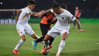 Аржентинското крило Диего Пероти ще остане в Рома поне до