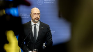 Петнадесет от 20 те граждански летища на Украйна са били повредени