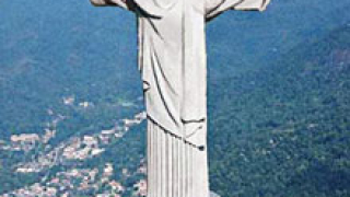 Две високи сгради рухнаха в Рио де Жанейро