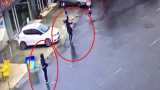 Две жени атакуваха полицейски участък в Истанбул