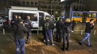 Протестиращи срещу COVID мерките са се опитали да нахлуят тази