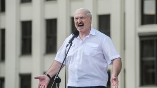 Великобритания и Канада удариха Лукашенко със санкции