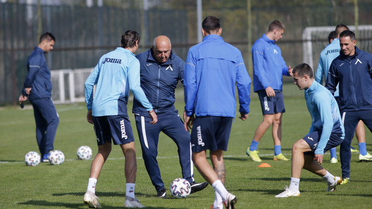 Паулиньо със сигурност отпада от сметките на Левски за мача с Лудогорец