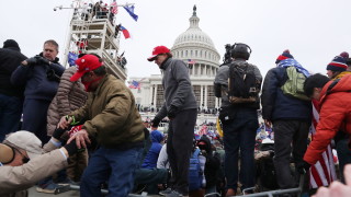 Китай направи сравнение в четвъртък между щурма на Капитолия на