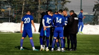 Отборът на Левски Лом ще изиграе своята последна контролна среща