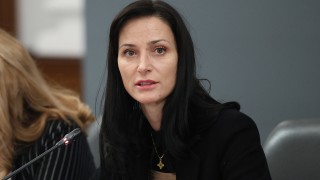 Мария Габриел за ротацията: Не се поддавам на провокации