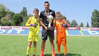 Футболната академия Арес грабна злато на турнира Sofia Cup след