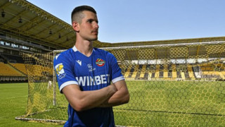 Според официална информация от клуба Даниел Наумов е новият вратар