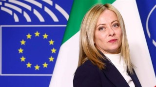 Мелони отрича да е водила разговори с Мъск за осигуряване на телекомуникационни услуги