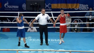 България има своя първи медалист от Световното първенство по бокс