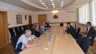 За значителен спад в производителността на Вазовски машиностроителни заводи ВМЗ