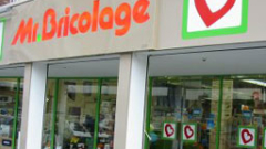 Британци купуват Mr. Bricolage