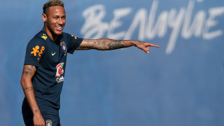 Звездата на ПСЖ Неймар разсея всички спекулации относно това дали