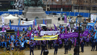 Синдикатите плашат с още протести, ако не се вдигнат доходите