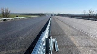 Ремонтите и на двете магистрали към морето Тракия и