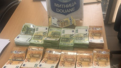 Тираджия опита да прекара €100 000 през Капитан Андреево, без да ги декларира
