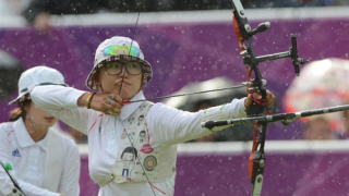 Южна Корея спечели златото в стрелбата с лък - отборно при жените 
