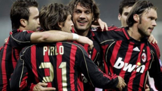 Паоло Малдини носи три точки за Милан