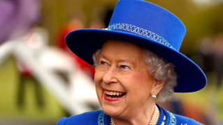 Kралица Елизабет Втора често ни изненадва с енергичността която демонстрира