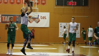 Националният отбор на България по баскетбол за мъже попадна в