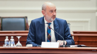 Посланикът на ЕС в Скопие изключи предоговаряне на преговорната рамка