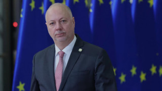 Честито Рождество Христово Пожелавам Ви здраве щастие и просперитет Това