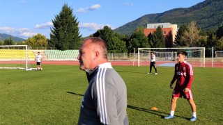 Новият треньор на ФК ЦСКА 1948 Николай Киров говори пред