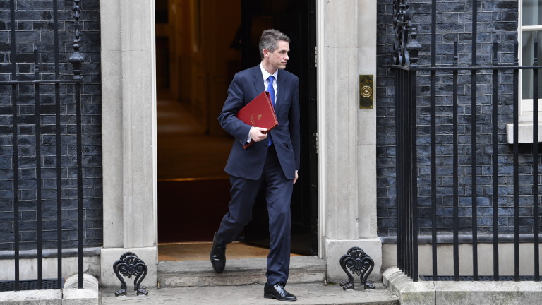 Великобритания ще показва мускули по света след Брекзит