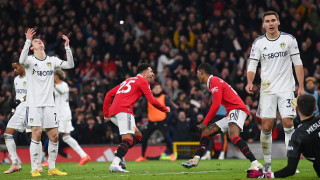 Манчестър Юнайтед и Лийдс завършиха 2 2 след като червените дяволи