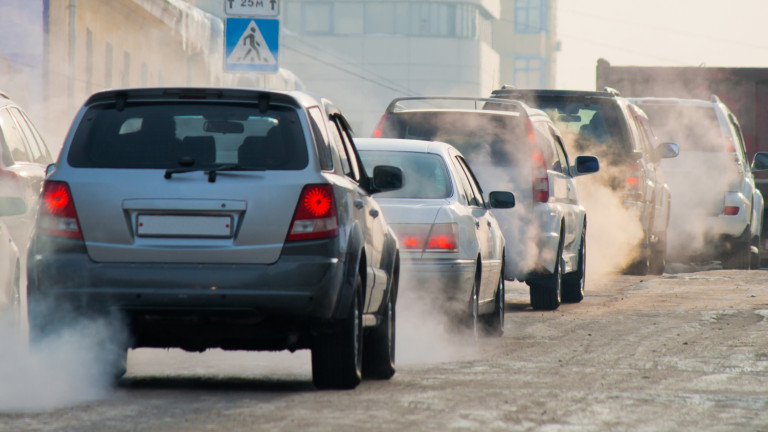 Затварят центъра на София за коли при мръсен въздух
