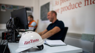Rio Tinto регистрира най малката си базова печалба за първото полугодие